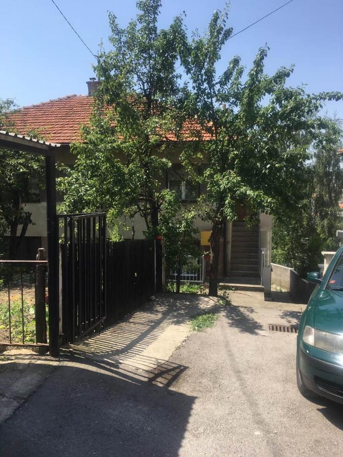 Apartmans Adi 塞拉耶佛 外观 照片